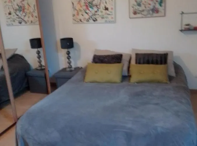 בית אירוח La Longere *